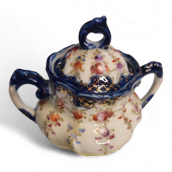 Vintage Creamer Pitcher & Sugar Bowl, Porcelain, Blue, Gold & Painted Flowers - Picture 11 of 15